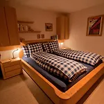 Haus Lizi, 8 * Церматт