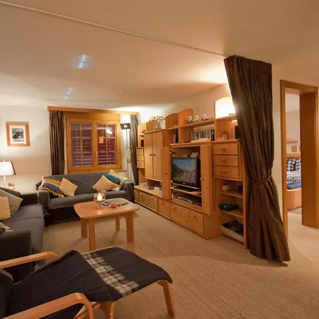 Apartment Haus Lizi, 8 Zermatt