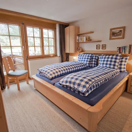 Apartamento Haus Lizi, 8 *