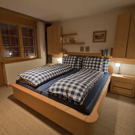 Haus Lizi, 8 * Zermatt