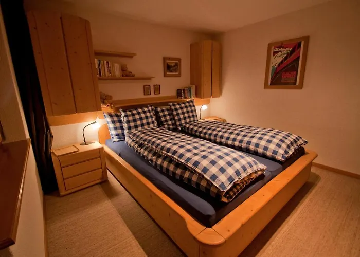 Haus Lizi, 8 * 采尔马特