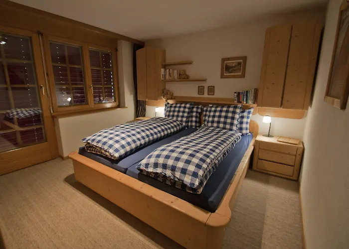 Haus Lizi, 8 * 采尔马特