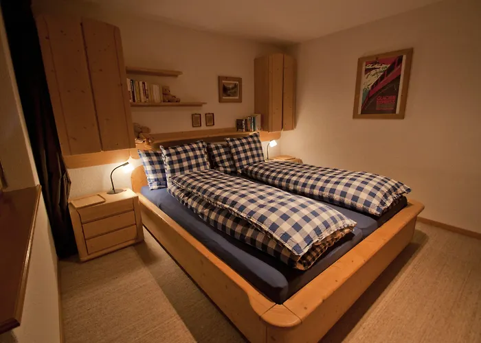 Haus Lizi, 8 采尔马特